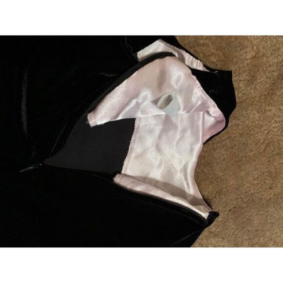 Girls Black Dress 2T Unbranded Sleeveless - Picture 4 of 4